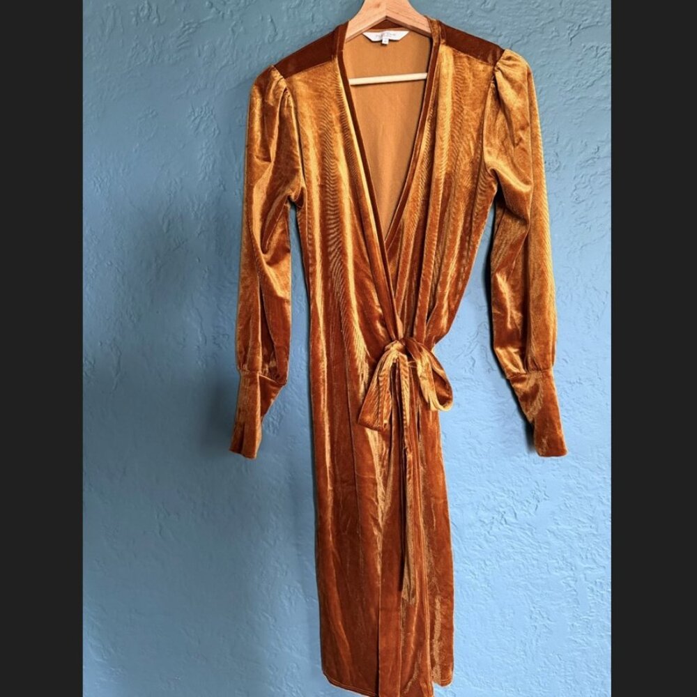 Part Two Amber Gold Velvet Wrap Dress Long Sleeve Medium